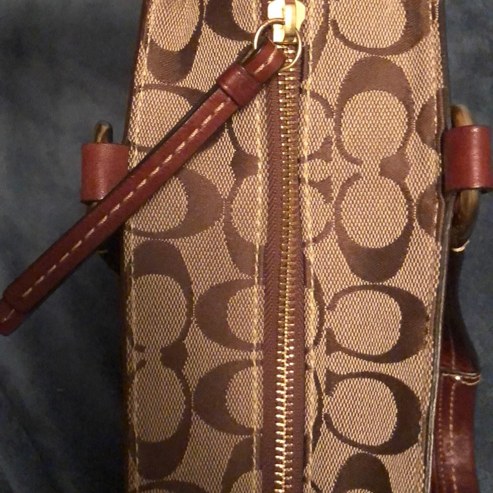 Patchwork Coach Purse Circa 2007 - image 5